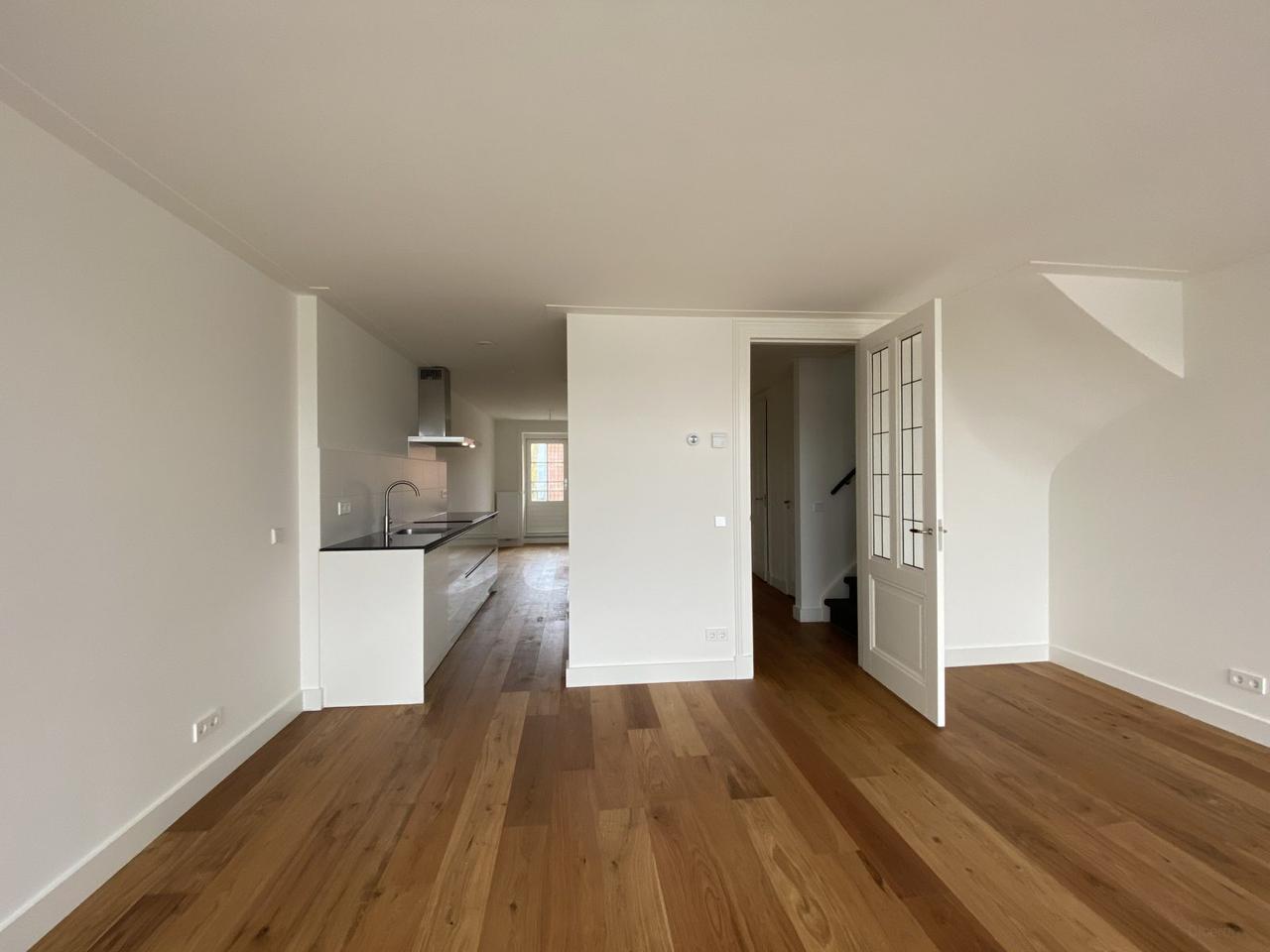 Apartment with Roof Terrace on the Amstel - Image 7