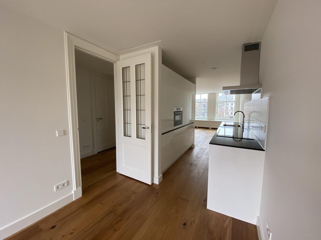 Apartment with Roof Terrace on the Amstel - Image 15