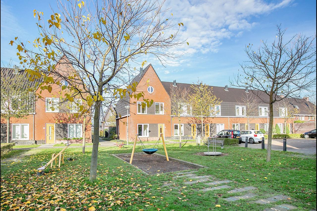 133 m² living space with garden in Rosmalen - Image 18