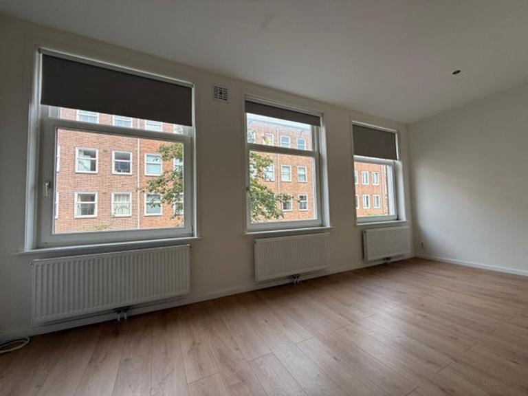 2-bedroom apartment with sunny balcony - Image 3