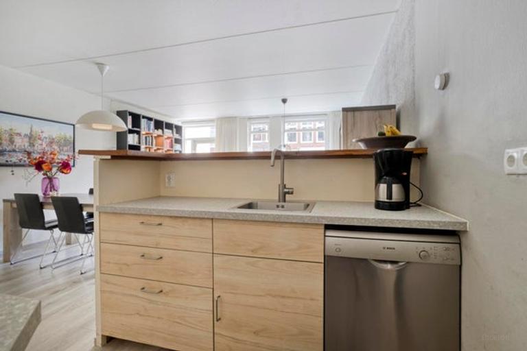 Gemeubileerd 3-kamerappartement met tuin - Afbeelding 18