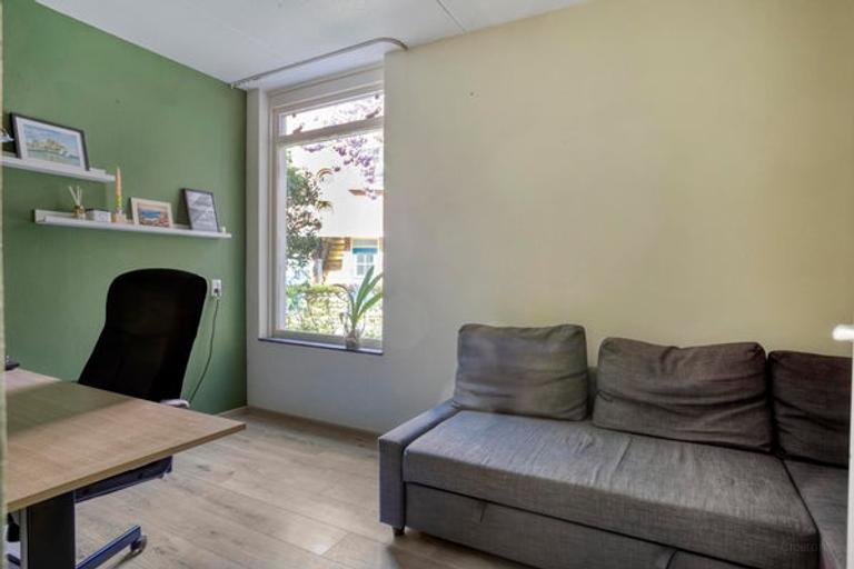 Gemeubileerd 3-kamerappartement met tuin - Afbeelding 23
