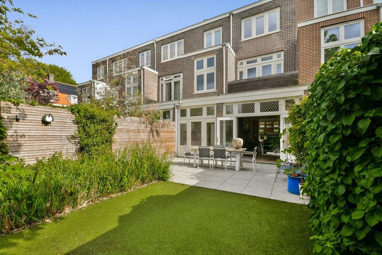 Furnished townhouse with garden in Welgelegen - Image 17