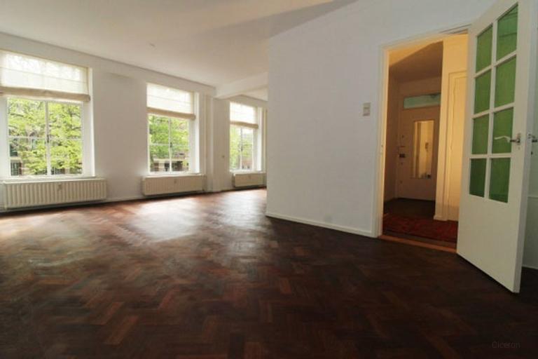 89 m² appartement met balkon aan Parkweg - Afbeelding 3