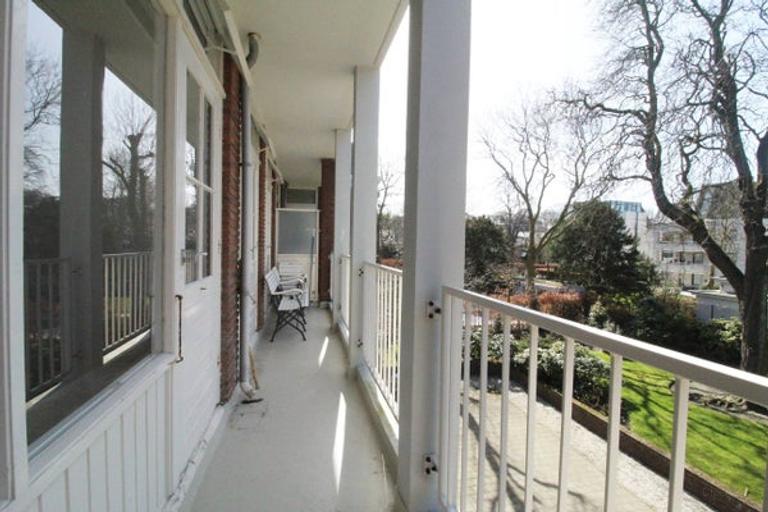 89 m² appartement met balkon aan Parkweg - Afbeelding 15