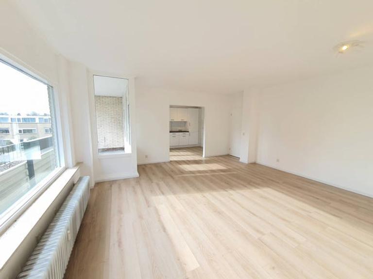 2-slaapkamerappartement met zonnig balkon - Afbeelding 5