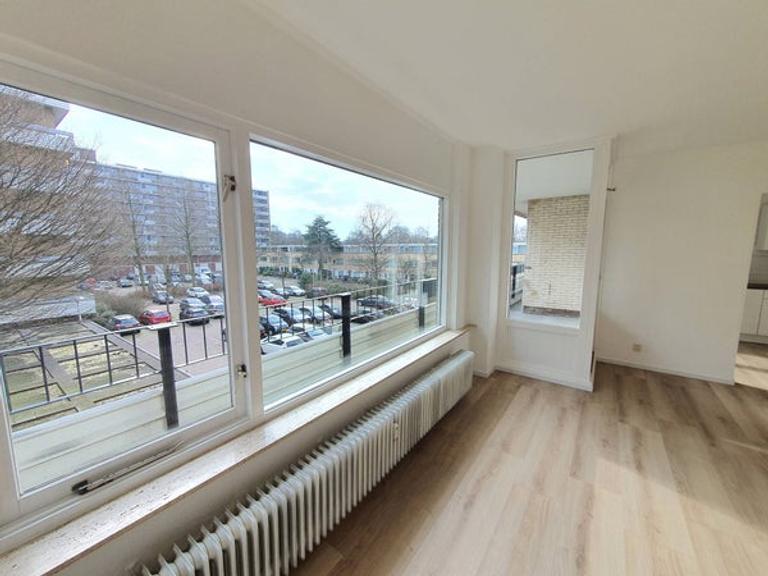 2-slaapkamerappartement met zonnig balkon - Afbeelding 6