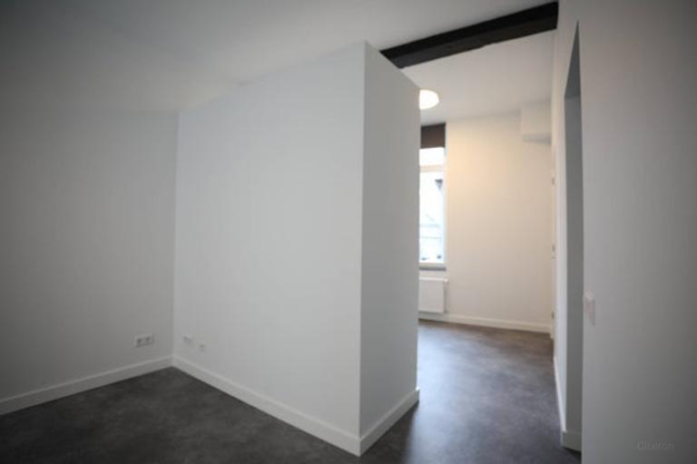 Gemeubileerde studio in rustig centrum - Afbeelding 6