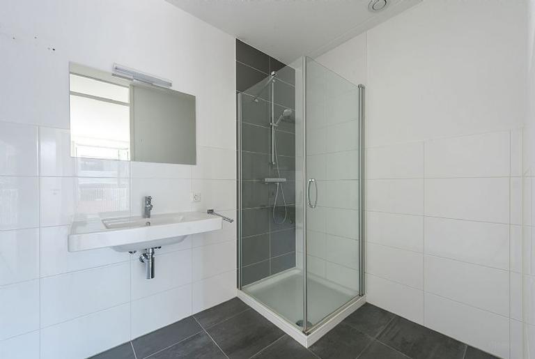 Apartment with balcony and parking in Maastricht - Image 12