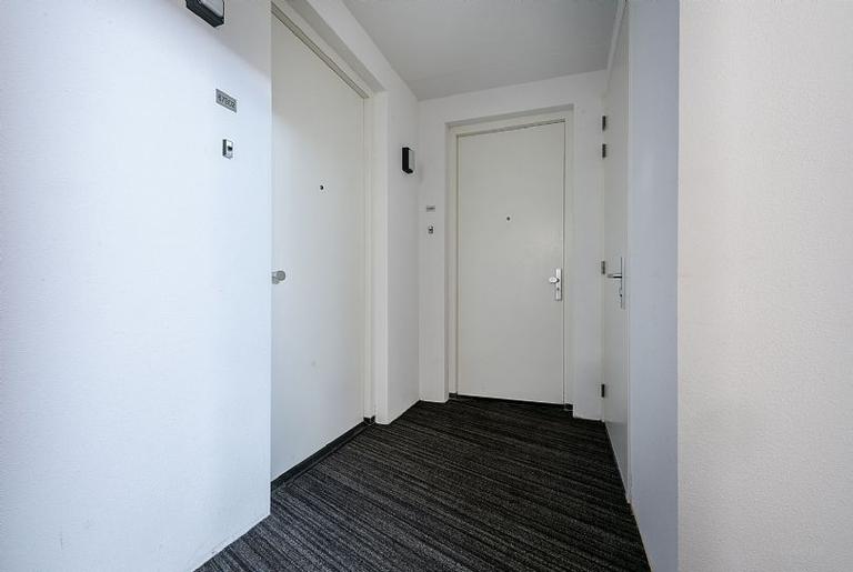 Apartment with balcony and parking in Maastricht - Image 7