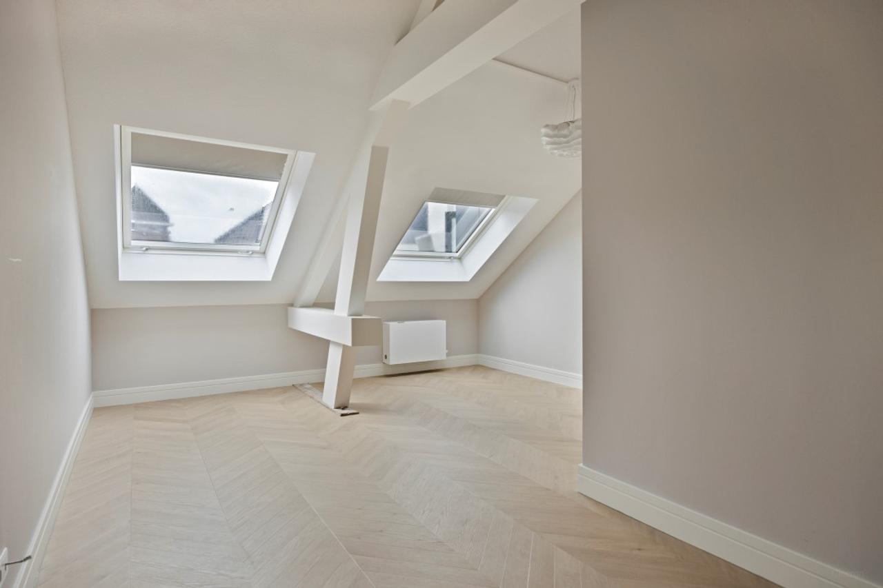 Wonen in oud politiebureau - Afbeelding 5