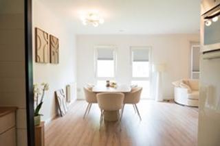 Three-room apartment with unobstructed views - Image 3