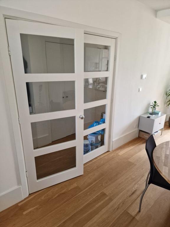 Gemeubileerd 3-kamerappartement in Bezuidenhout - Afbeelding 5