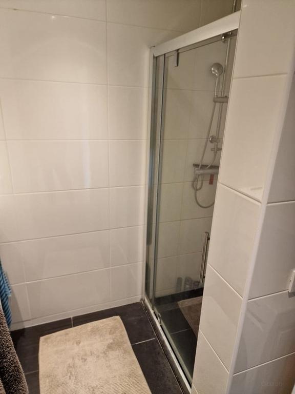 Gemeubileerd 3-kamerappartement in Bezuidenhout - Afbeelding 16
