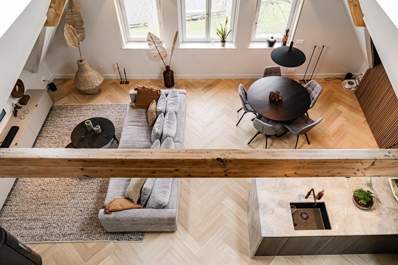 Furnished loft with views of the Singel canal - Image 2