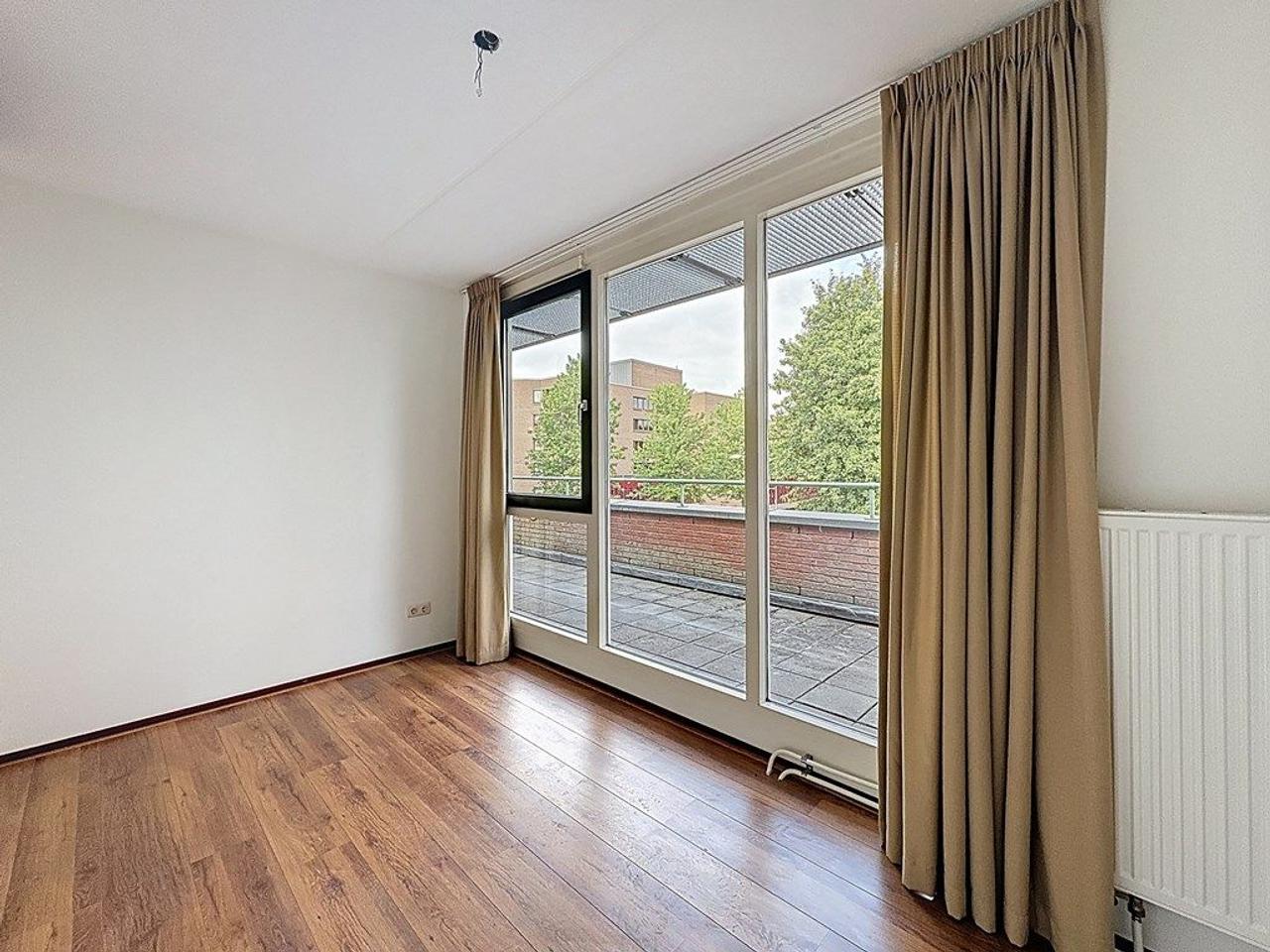 3-kamerappartement met groot terras - Afbeelding 9