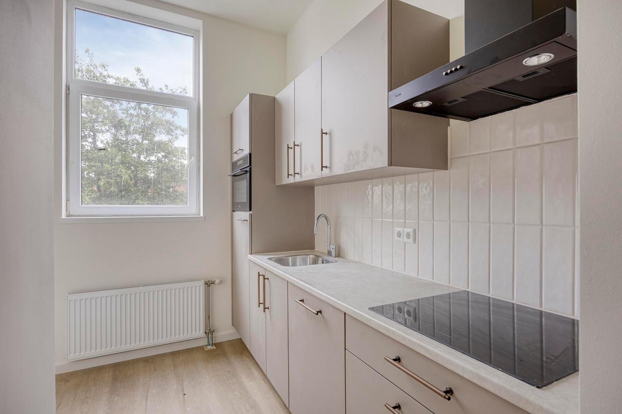 Gemeubileerd 80 m² appartement in Oude Westen - Afbeelding 1