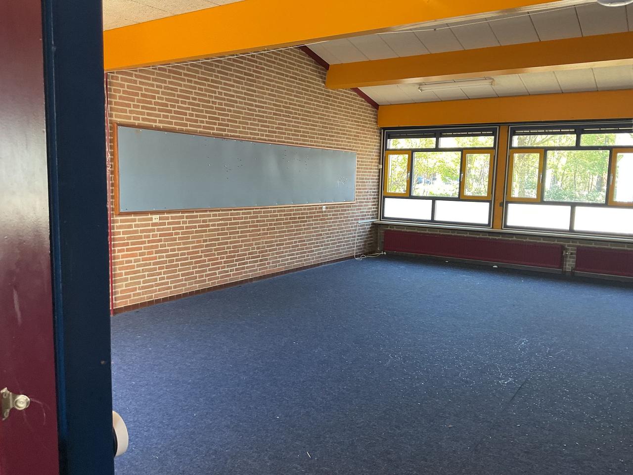 Antikraak woonruimte in voormalig schoolgebouw - Afbeelding 4