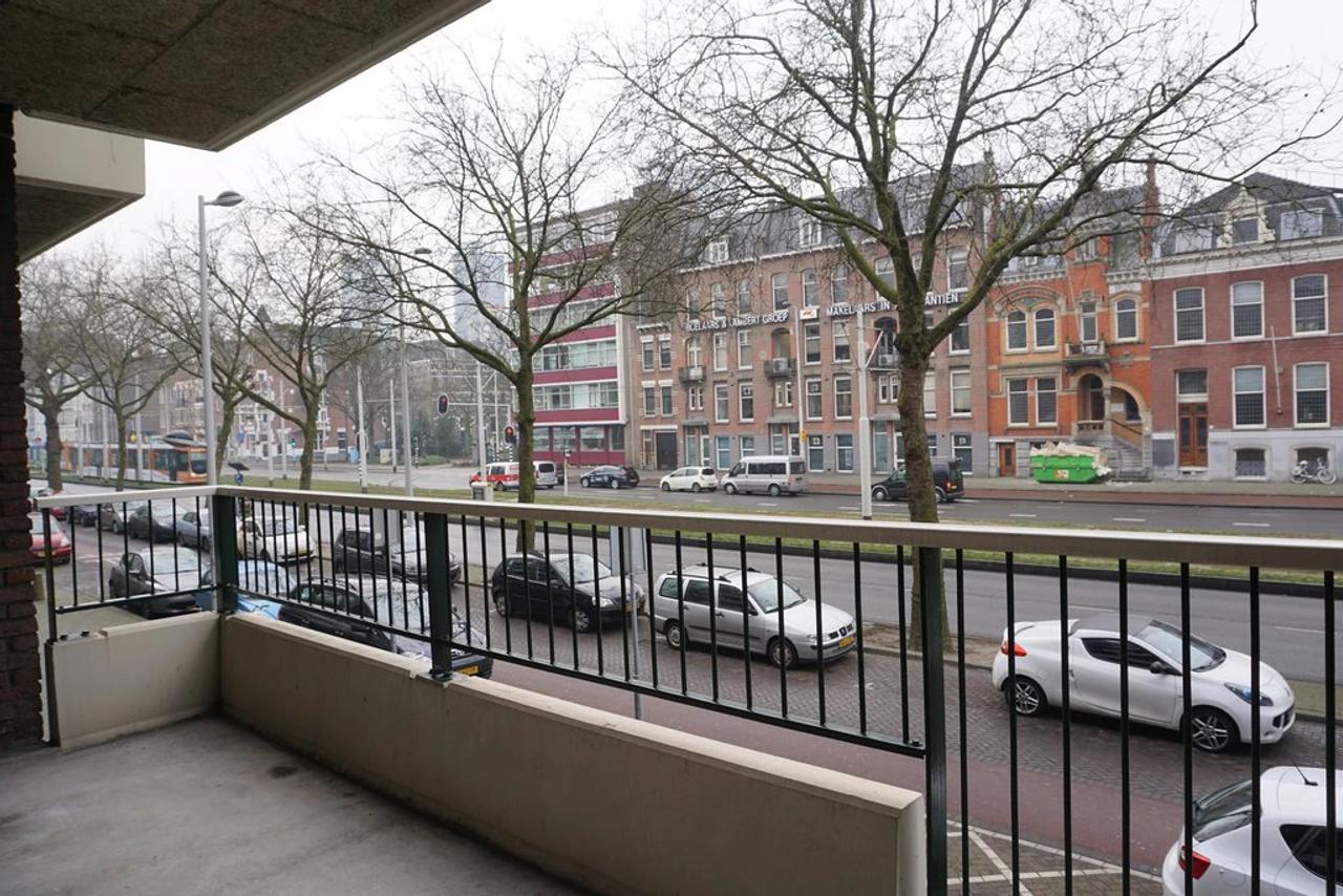 3-room apartment with sunny balcony - Image 2