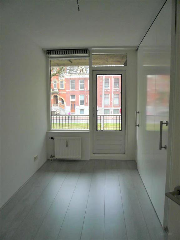 3-room apartment with sunny balcony - Image 10