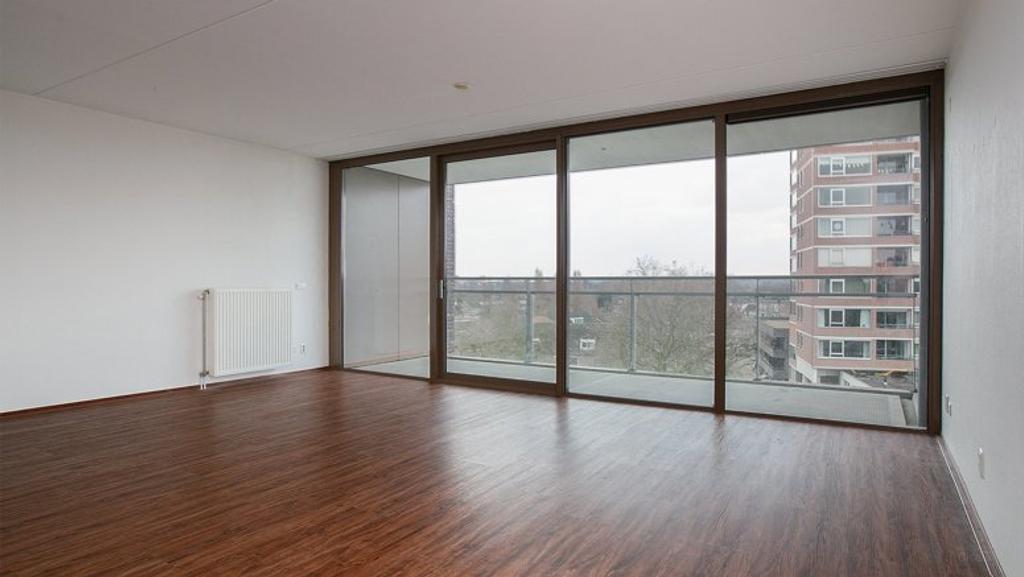 Appartement van 107 m² met balkon en garage in Kronehoef - Afbeelding 2
