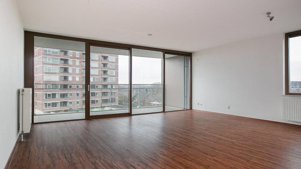 Appartement van 107 m² met balkon en garage in Kronehoef - Afbeelding 1