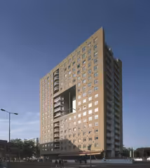 3-room apartment on the quay