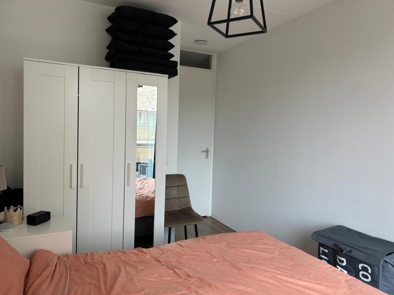 Bright 3-room apartment with balcony - Image 11