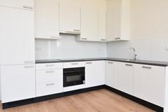 Gemeubileerd 3-kamerappartement in De Pijp - Afbeelding 4