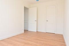 Gemeubileerd 3-kamerappartement in De Pijp - Afbeelding 11