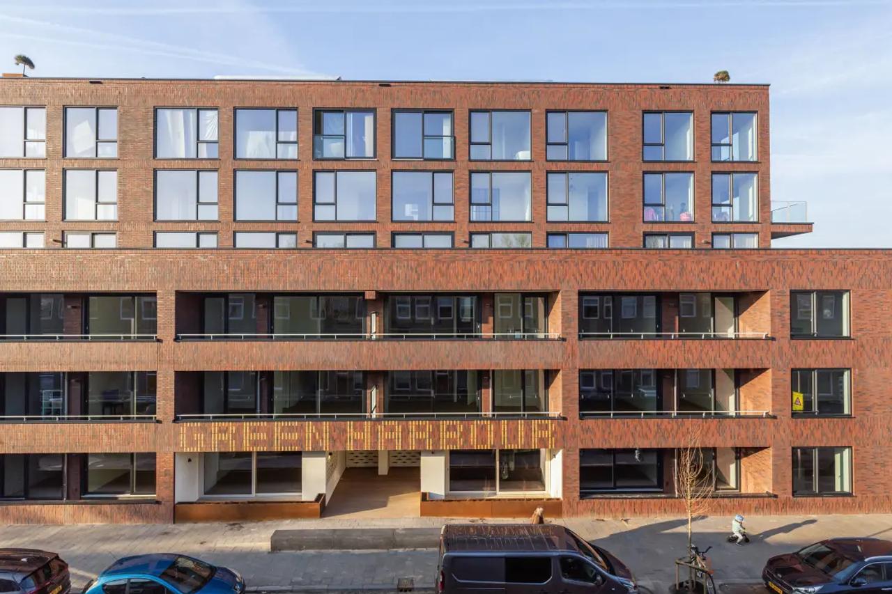 Licht 3-kamerappartement met zonnig balkon - Afbeelding 3