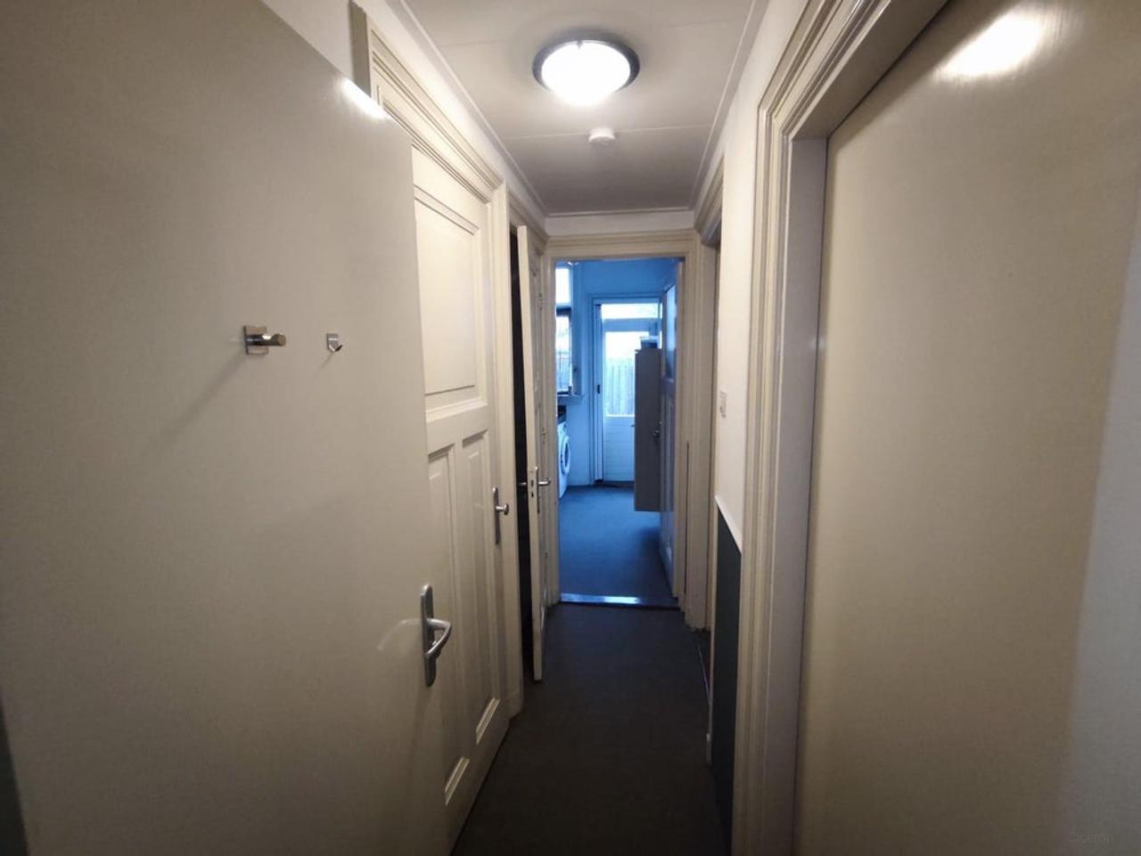 Ground-floor apartment with private garden by the city park in Kampen - Image 4