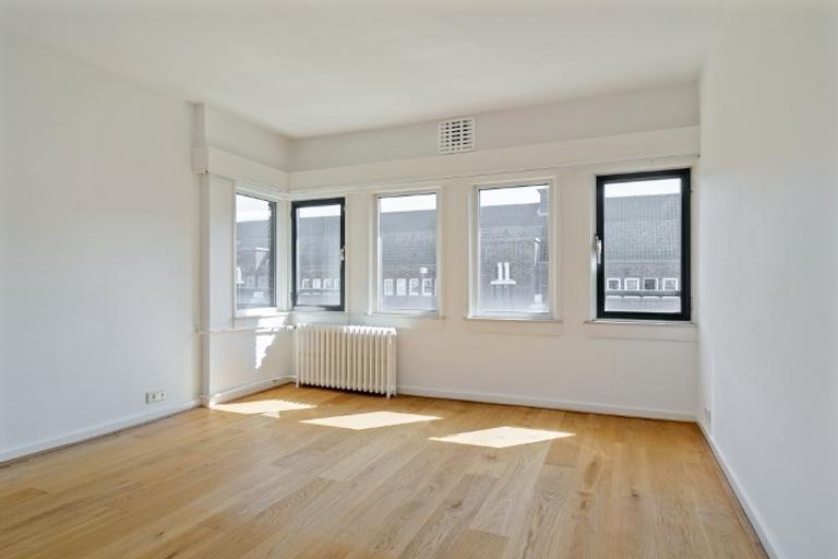 170 m² apartment with 4 bedrooms - Image 19
