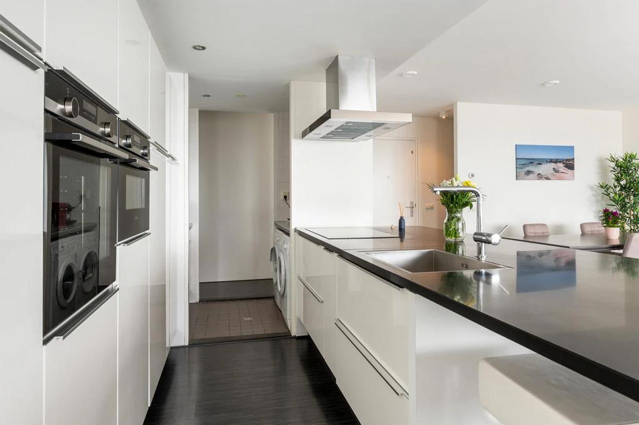 Wonen op de 30e met uitzicht over Rotterdam - Afbeelding 2