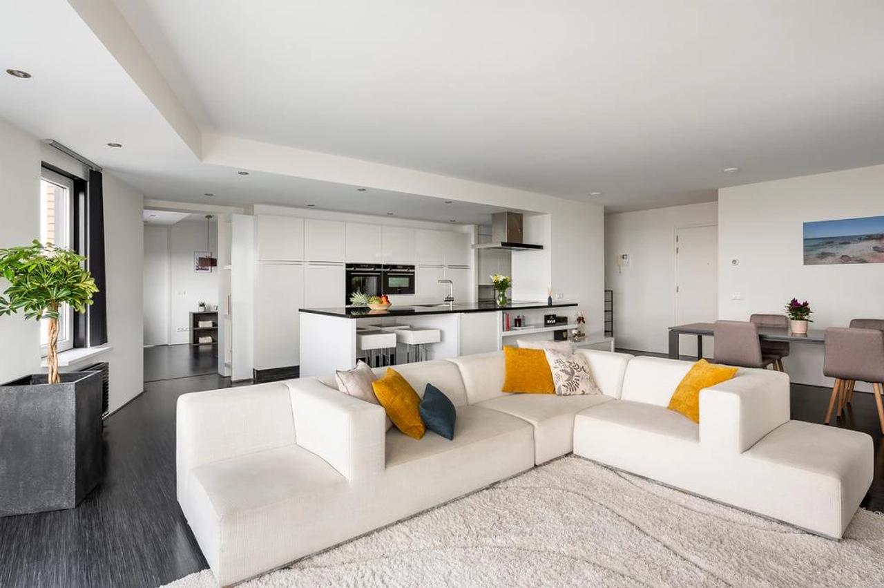 Wonen op de 30e met uitzicht over Rotterdam - Afbeelding 1