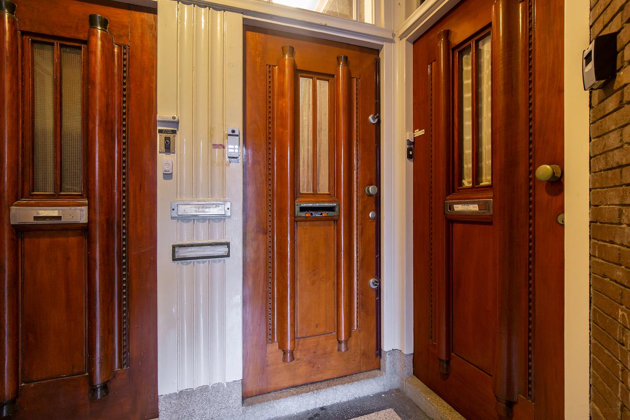 92 m² met balkon in de Rivierenbuurt - Afbeelding 2