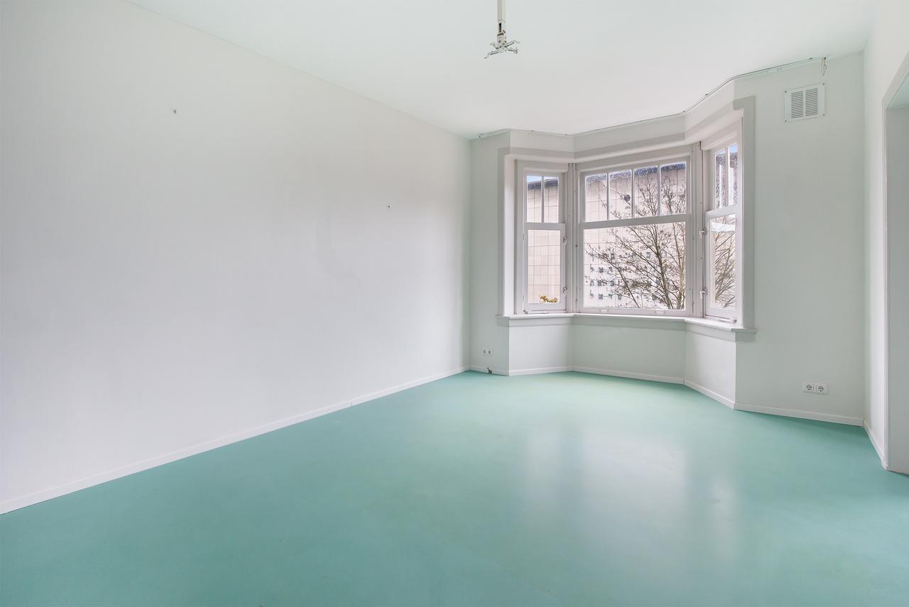 92 m² met balkon in de Rivierenbuurt - Afbeelding 8