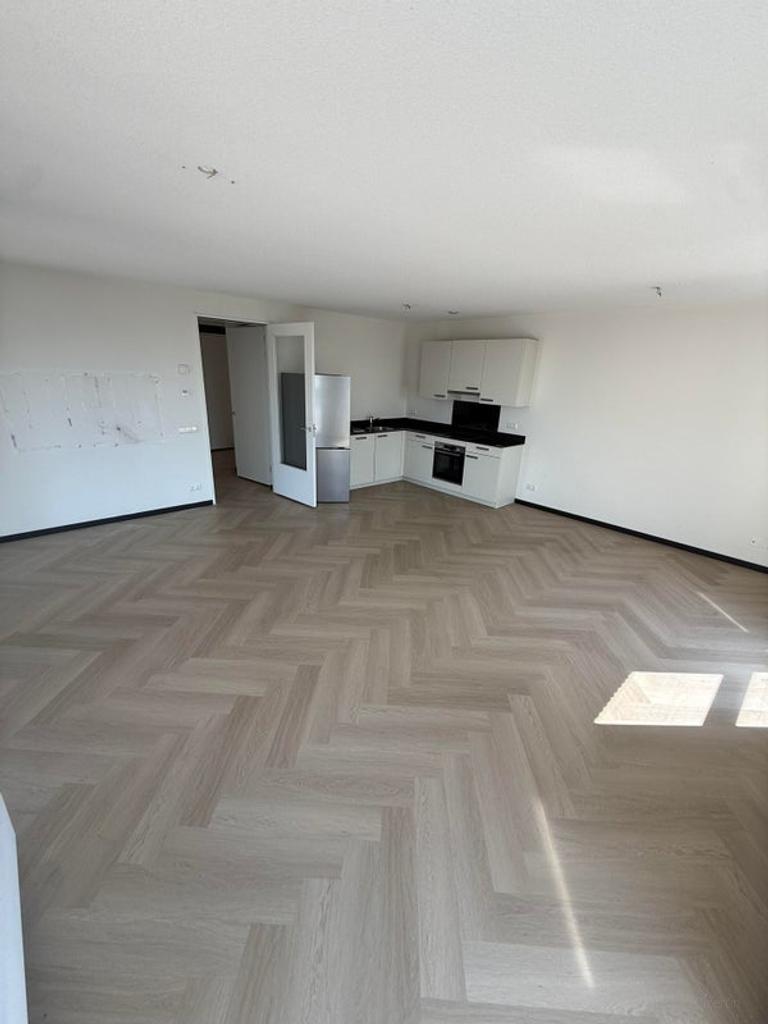 84 m² appartement aan Osdorpplein - Afbeelding 3