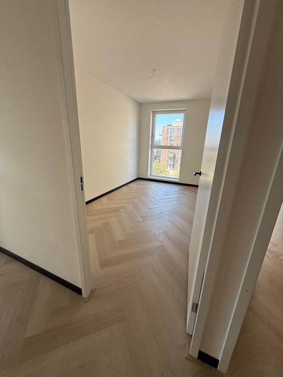 84 m² appartement aan Osdorpplein - Afbeelding 6