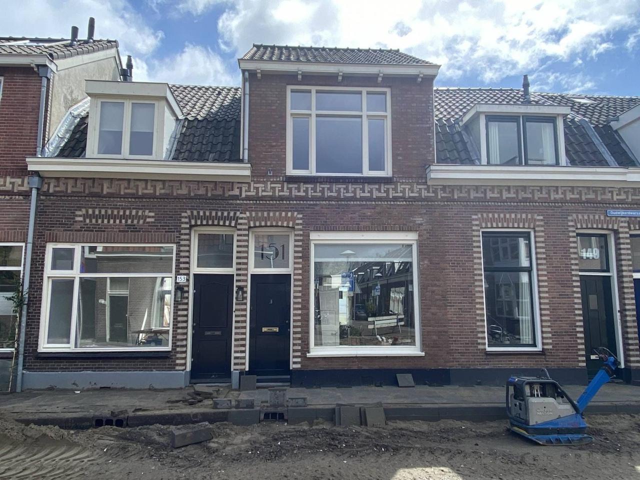 Gemeubileerd herenhuis met tuin in Oudwijk - Afbeelding 1