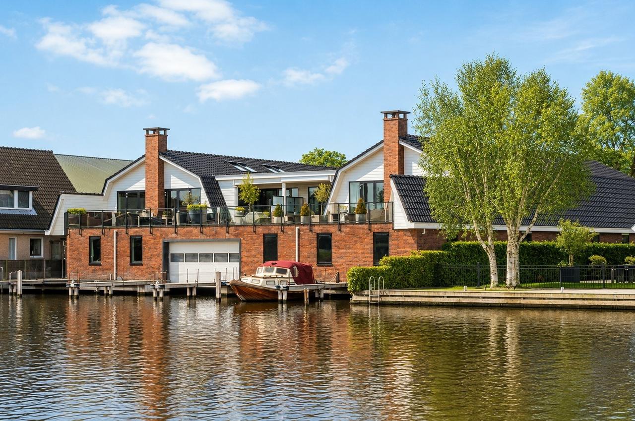 Penthouse met dakterrassen aan de Wetering - Afbeelding 1