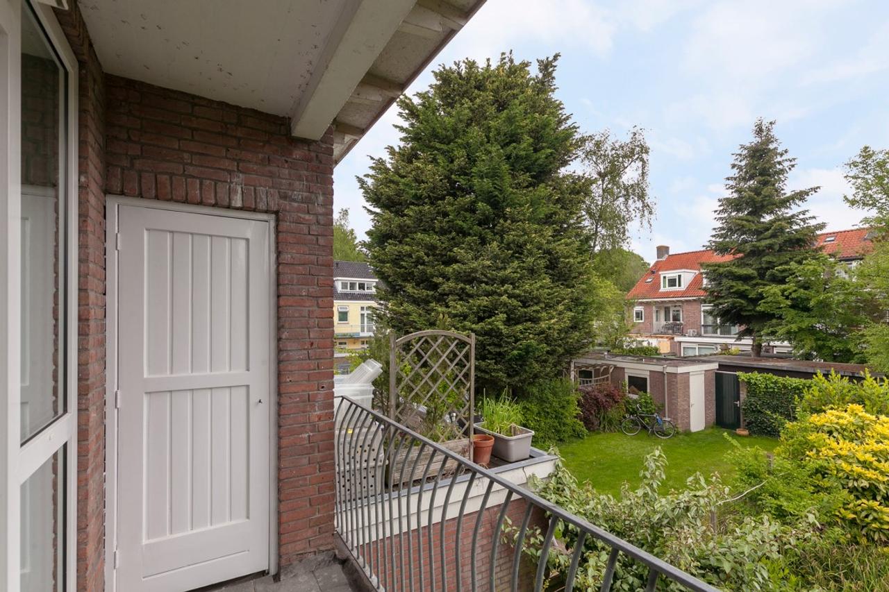 Bright 3-room apartment with 2 balconies - Image 9