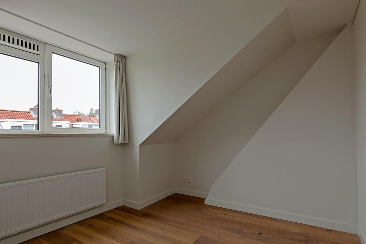 Bright 3-room apartment with 2 balconies - Image 19