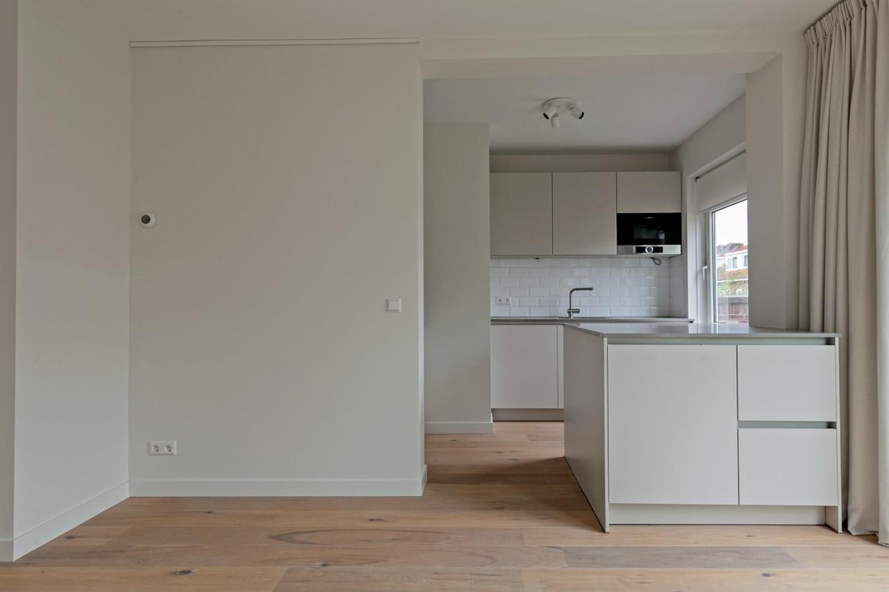Bright 3-room apartment with 2 balconies - Image 14