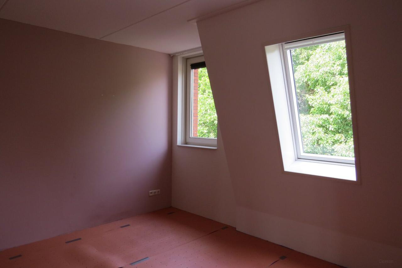 3e etage met balkon in Oss - Afbeelding 10