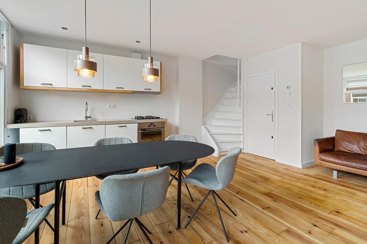 Furnished 1-bedroom apartment in Zeeheldenbuurt - Image 5