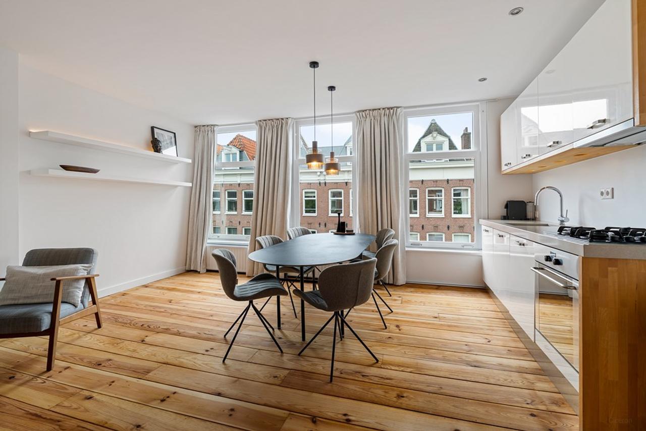 Furnished 1-bedroom apartment in Zeeheldenbuurt - Image 1
