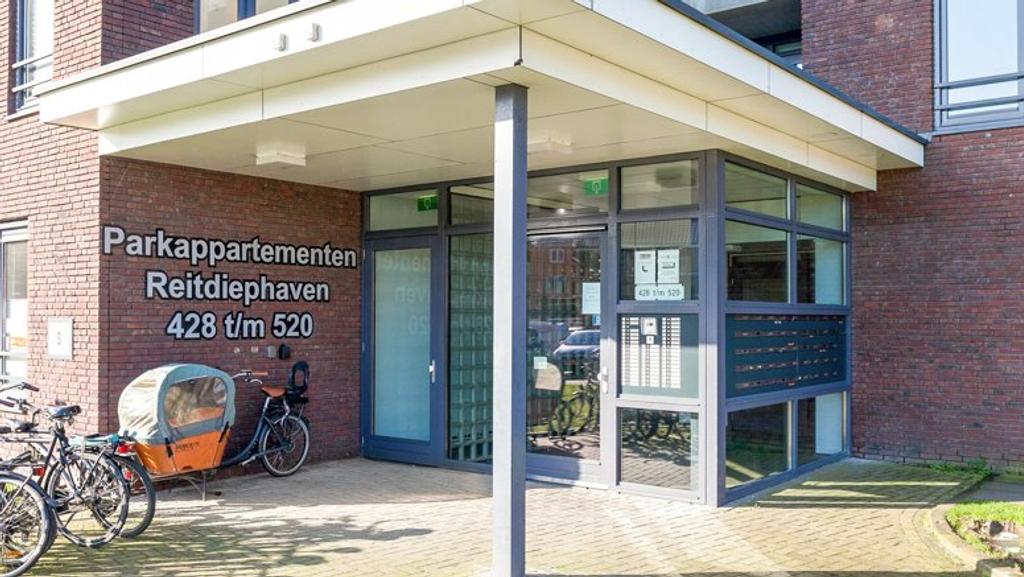 3-slaapkamerappartement met vrij uitzicht - Afbeelding 2
