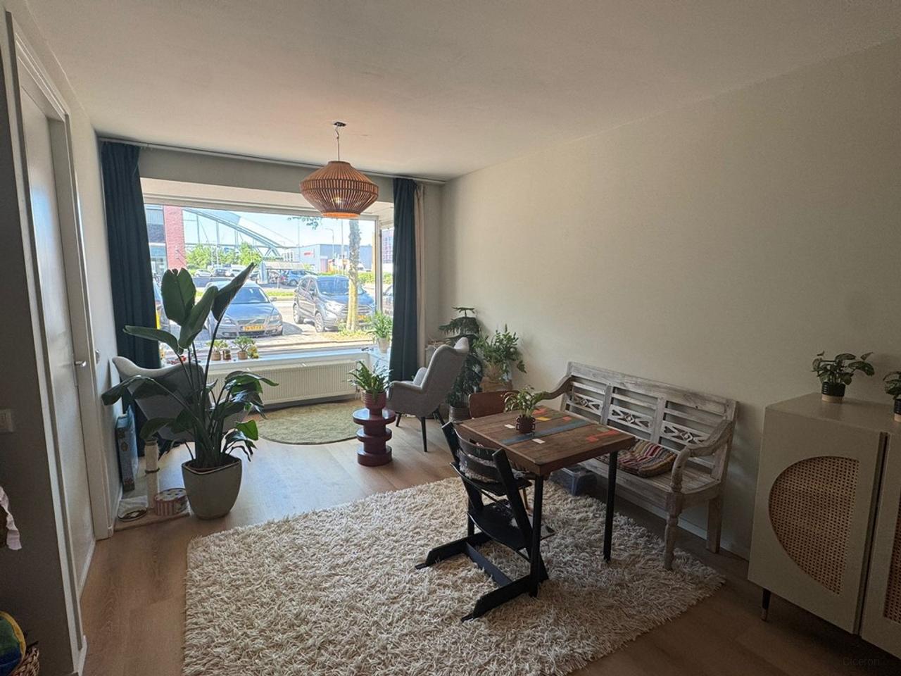Benedenwoning met tuin in Zuilen - Afbeelding 2