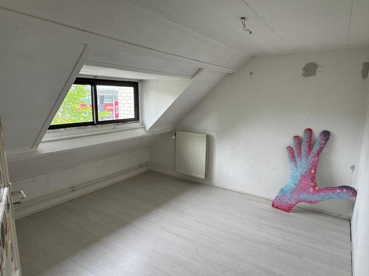 16m² Room with Shared Balcony in Elinkwijk - Image 6